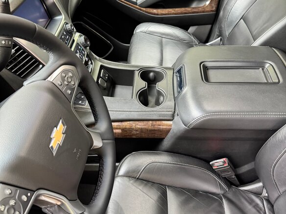 2019 Chevrolet Tahoe IV, чёрный, 3750000 рублей - вид 20