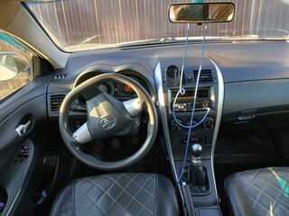 2012 Toyota Corolla X (E140, E150) Рестайлинг, серебристый, 1000000 рублей, вид 3