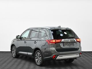 2019 Mitsubishi Outlander III Рестайлинг 3, серый, 2025000 рублей, вид 2