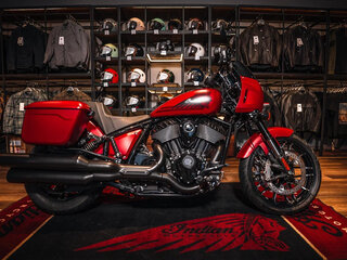 2025 Indian Chief, красный, 3150000 рублей, вид 2