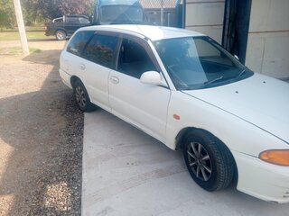 2000 Mitsubishi Libero I Рестайлинг, белый, 250000 рублей, вид 5