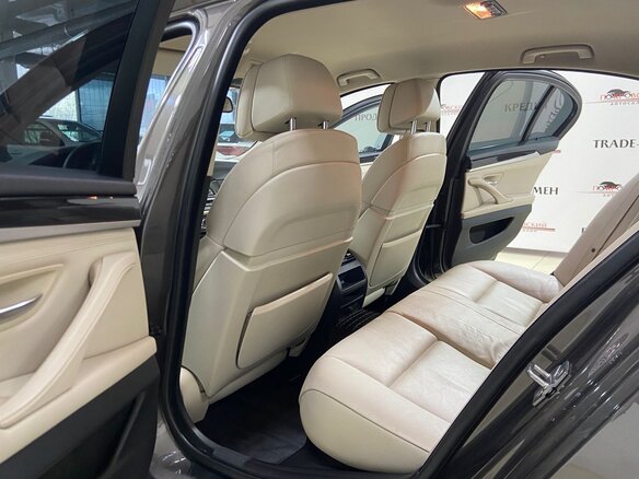 2011 BMW 5 серии 520d VI (F10/F11/F07), серый, 2280000 рублей - вид 26