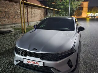 2020 Kia K5 III, серебристый, 2850000 рублей, вид 3