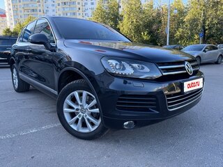 2012 Volkswagen Touareg II, чёрный, 1949000 рублей, вид 1