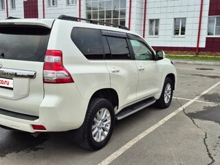 2015 Toyota Land Cruiser Prado 150 Series Рестайлинг 1, белый, 3400000 рублей, вид 5