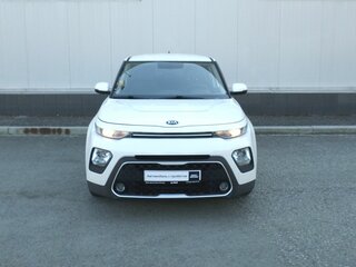 2021 Kia Soul III, белый, 1529000 рублей, вид 3
