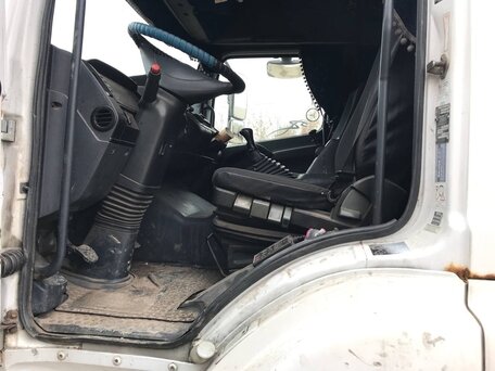 2003 Mercedes-Benz Axor, белый, 800000 рублей, вид 5