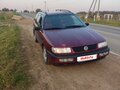 1995 Volkswagen Passat B4, красный, 120000 рублей