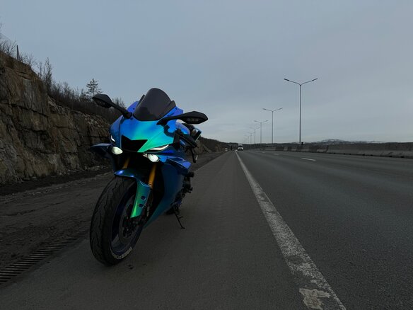2017 Yamaha YZF-R6, синий, 1400000 рублей - вид 2