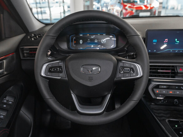 2025 Kaiyi E5, красный - вид 8