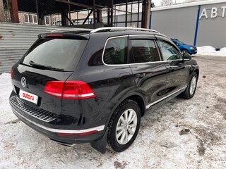 2016 Volkswagen Touareg II Рестайлинг, чёрный, 3000000 рублей, вид 3