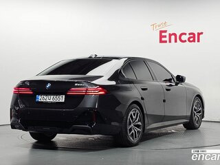 2026 BMW 5 серии 523d xDrive VIII (G60/G61/G68), серый, 9422000 рублей, вид 2