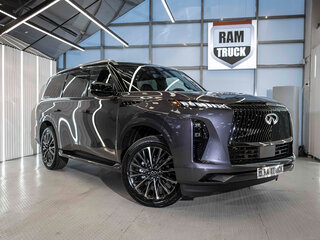 Infiniti QX80 II
