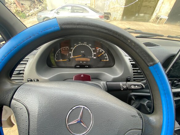 2005 Mercedes-Benz Sprinter, белый, 680000 рублей - вид 9