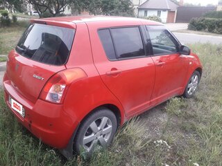 2007 Suzuki Swift AMT III, красный, 400000 рублей, вид 3