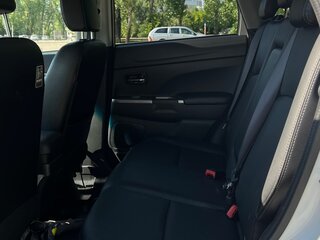 2018 Mitsubishi ASX I Рестайлинг 2, белый, 1750000 рублей, вид 4