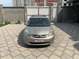 2007 Toyota Sienna II Рестайлинг, белый, 1100000 рублей, вид 2