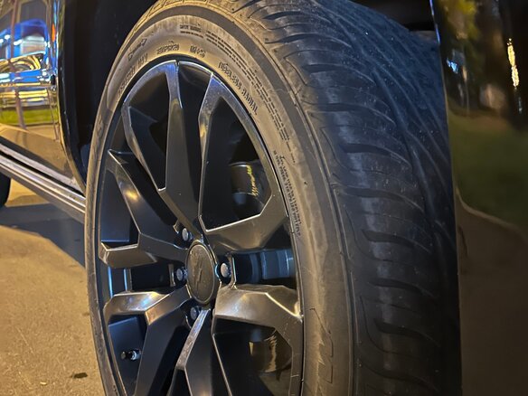 2015 Chevrolet Tahoe IV, чёрный, 3999000 рублей - вид 36