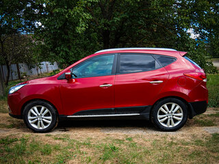 2011 Hyundai ix35 I, красный, 1200000 рублей, вид 4