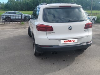 2013 Volkswagen Tiguan I Рестайлинг, белый, 1400000 рублей, вид 4