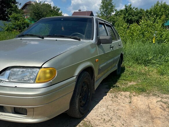 2005 Lada (ВАЗ) 2114, серебристый, 85000 рублей