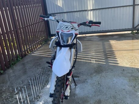 2022 FX moto YX300, белый, 150000 рублей, вид 1