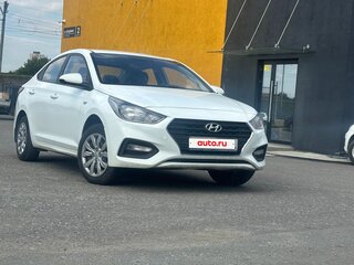 2017 Hyundai Solaris II, белый, 1150000 рублей, вид 2