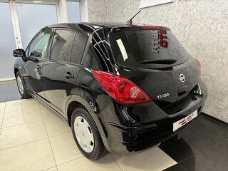 2008 Nissan Tiida I, чёрный, 775000 рублей, вид 3