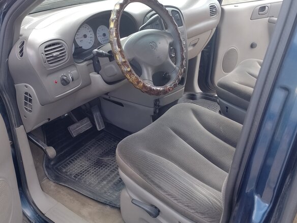 2001 Dodge Caravan 3-speed IV, синий, 245000 рублей - вид 8