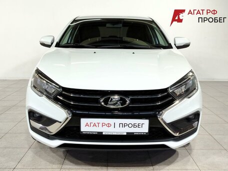 2024 Lada (ВАЗ) Vesta I Рестайлинг (NG), белый, 1277000 рублей, вид 2