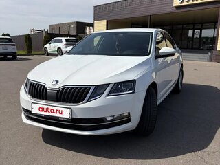 2020 Skoda Octavia III (A7) Рестайлинг, белый, 1735000 рублей, вид 2