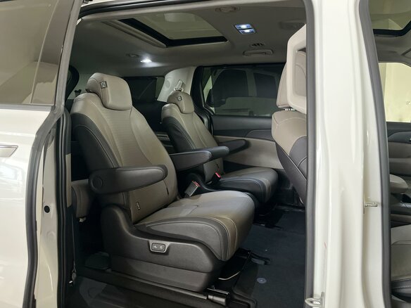 2025 Kia Carnival IV Рестайлинг, белый, 5495000 рублей - вид 20