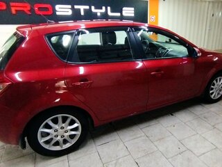 2012 Kia Ceed I Рестайлинг, красный, 1100000 рублей, вид 2