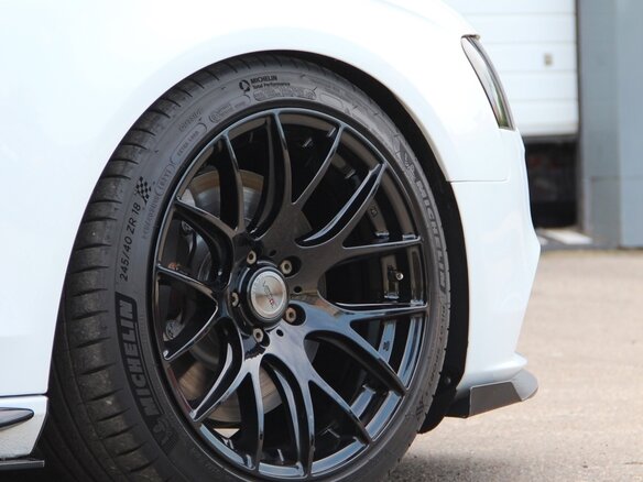 2013 Audi A4 IV (B8) Рестайлинг, белый - вид 1