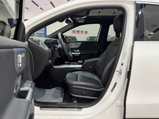 2022 Mercedes-Benz GLA 180 II (H247), белый, 2230000 рублей, вид 5