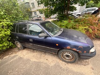 1997 Opel Astra 16LZ2 F, синий, 70000 рублей, вид 2