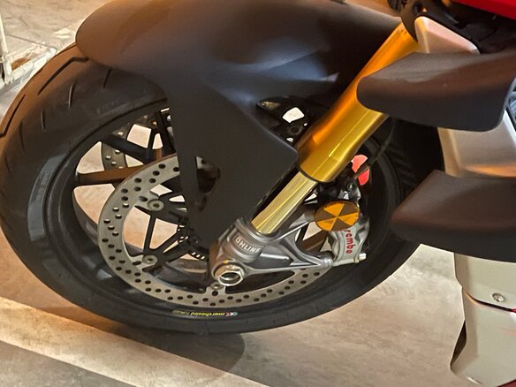 2023 Ducati Streetfighter V4, красный, 2500000 рублей - вид 7