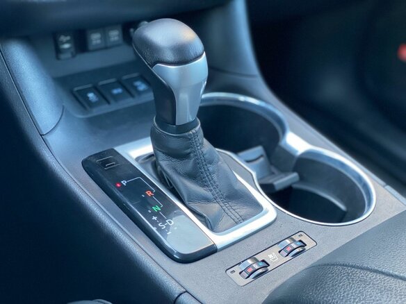 2019 Toyota Highlander III (XU50) Рестайлинг, белый - вид 26