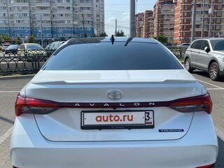 2022 Toyota Avalon V, белый, 9124200 рублей, вид 5