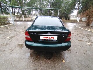 1998 Hyundai Sonata III Рестайлинг, зелёный, 260000 рублей, вид 4