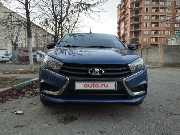 2018 Lada (ВАЗ) Vesta I, синий, 870000 рублей - вид 3