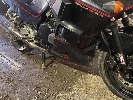 1997 Kawasaki GPX 750, чёрный, 170000 рублей, вид 2