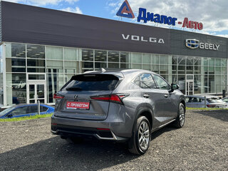 2019 Lexus NX 200 I Рестайлинг, серый, 4000000 рублей, вид 5