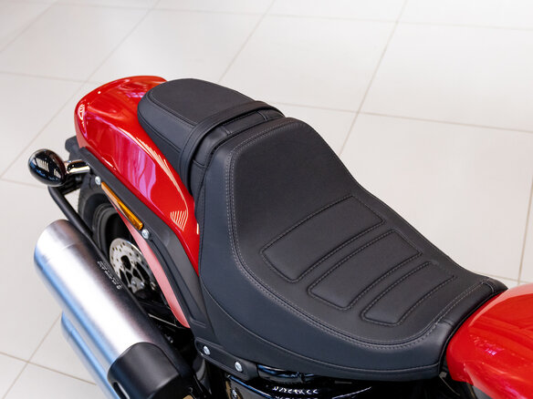 2024 Harley-Davidson Fat Bob, красный, 2700000 рублей - вид 12