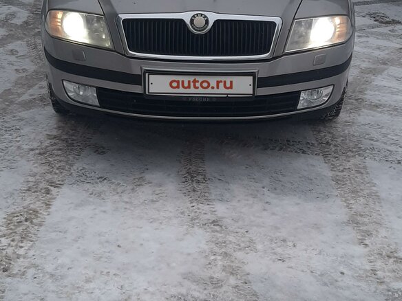 2008 Skoda Octavia II (A5), серый, 700000 рублей