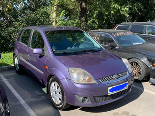 2007 Ford Fiesta Mk5, фиолетовый, 400000 рублей, вид 3