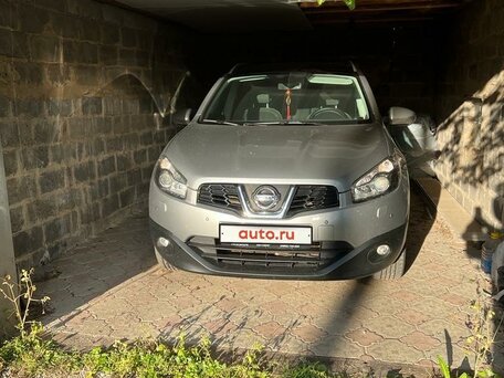 2012 Nissan Qashqai+2 I Рестайлинг, серебристый, вид 2