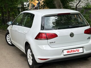 2013 Volkswagen Golf VII, белый, 770000 рублей, вид 4