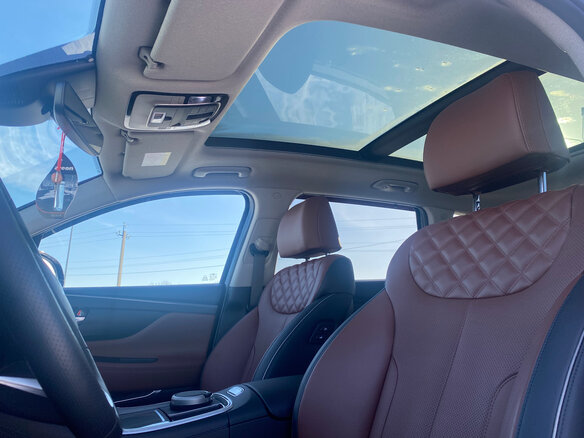 2023 Hyundai Santa Fe IV Рестайлинг, чёрный, 4300000 рублей - вид 8