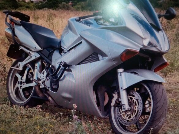 2005 Honda VFR 800, серебристый, 550000 рублей - вид 5